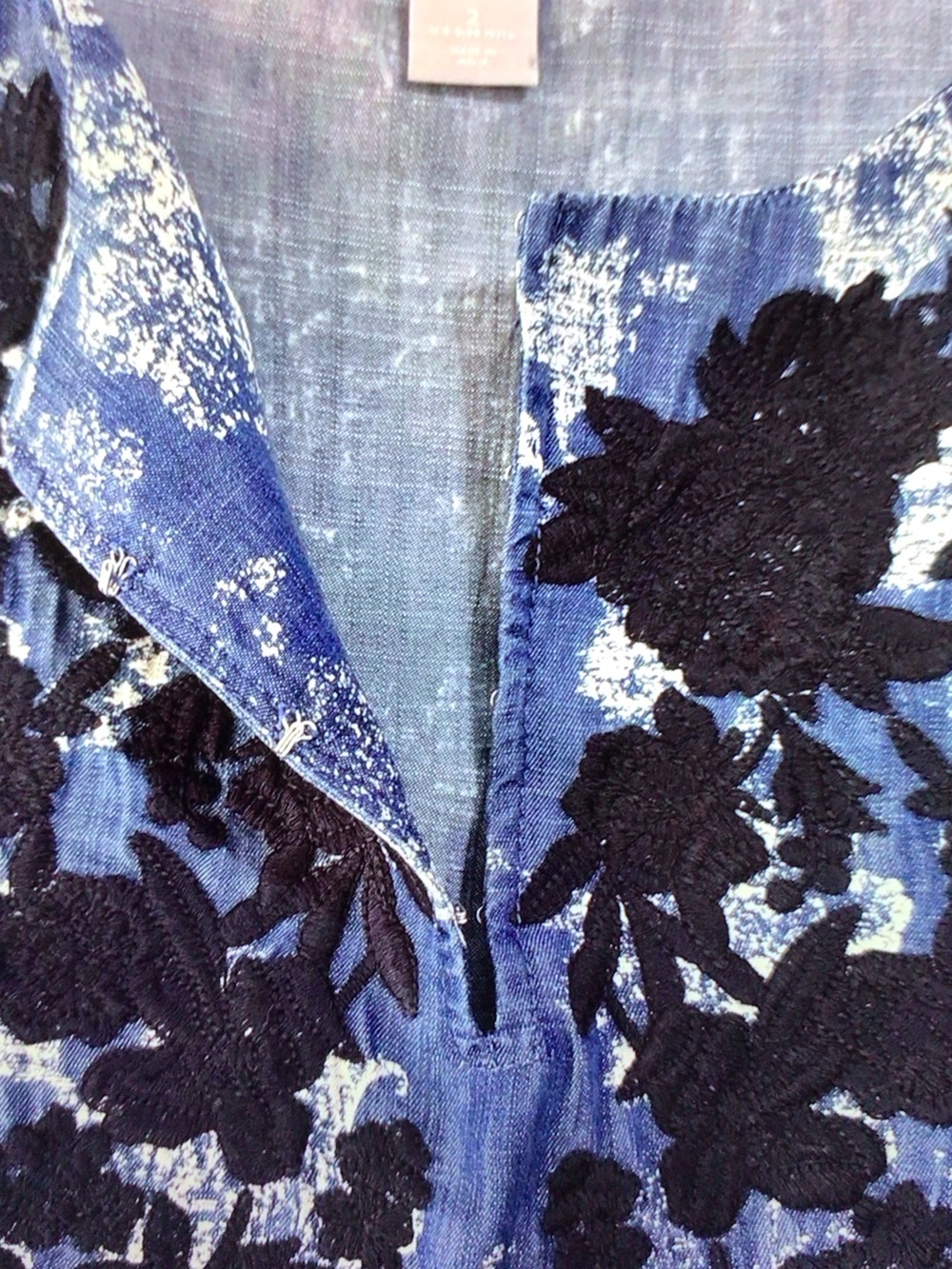Chico's Blue Floral Embroidered Tunic Blouse - Picture 6 of 10